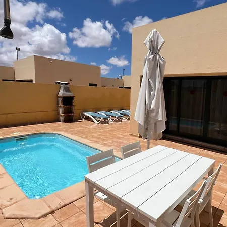 Дом отдыха Anahi Homes Corralejo- Bicacarera 3 *