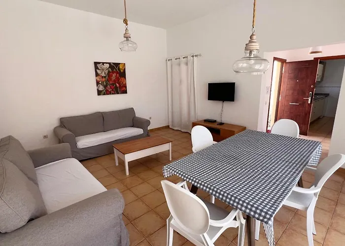 Anahi Homes Corralejo- Bicacarera 3